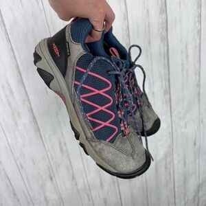 Merrell Blue and Pink Hiking Shoes